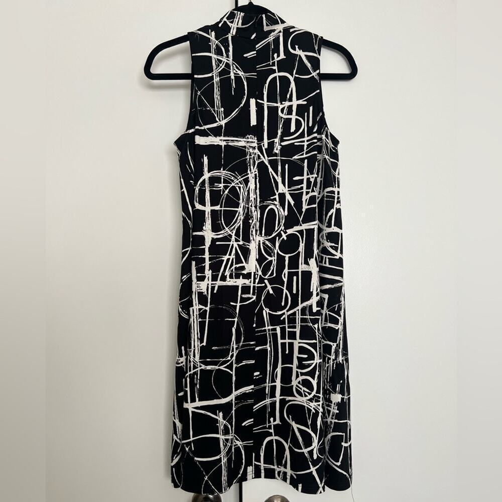 Sara Campbell Black White Letter Mockneck Sleeveless Dress - Picture 7 of 7